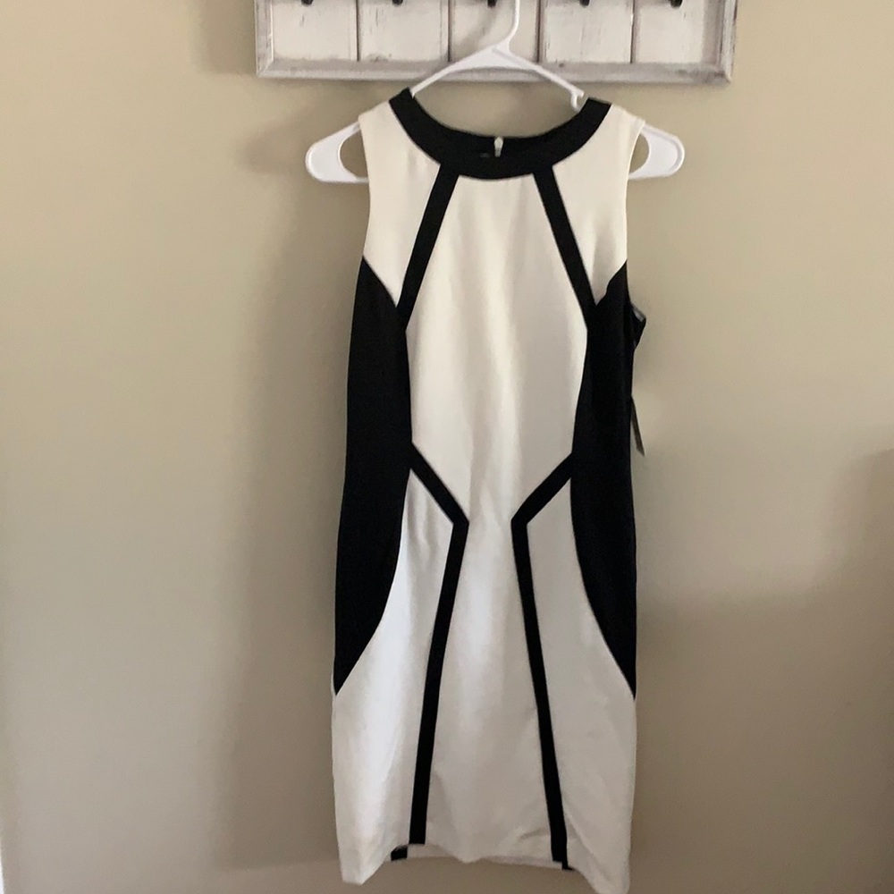 Jessica Simpson Black/White Dress